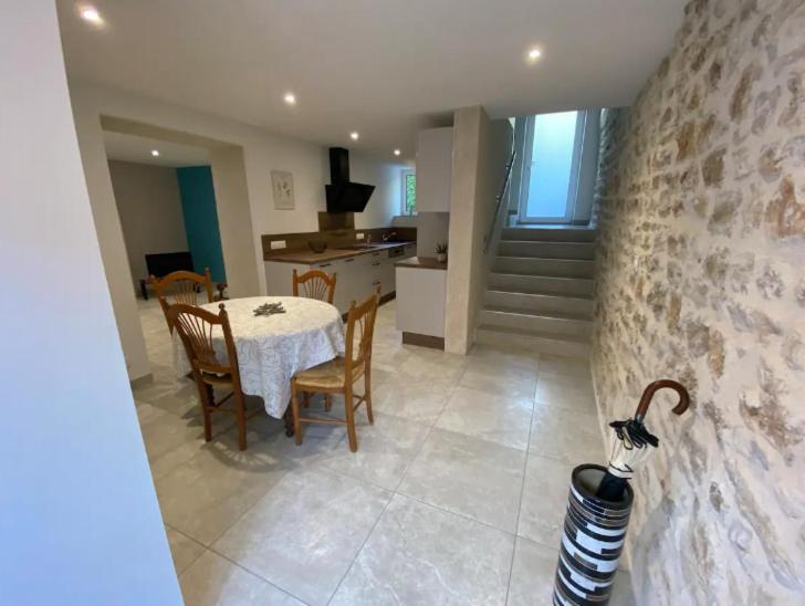 Maison Neuve Tout Confort, Deux Chambres Saint-Martin-du-Mont Exteriör bild